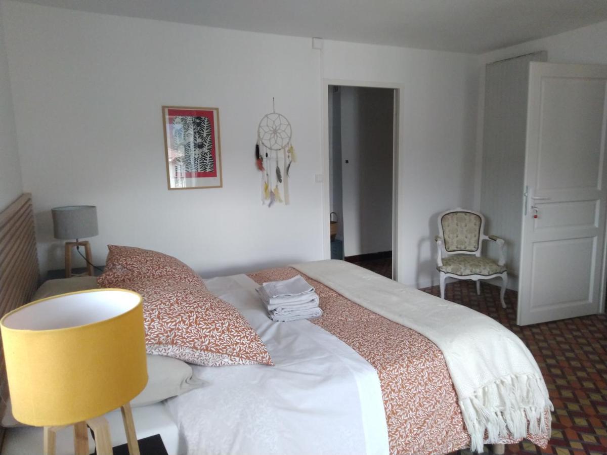 La Tour De L'Ange Hotel Hérépian Kültér fotó